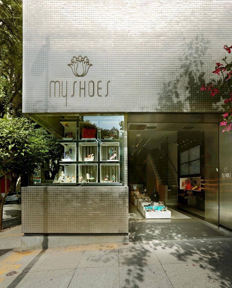 巴西圣保罗 My Shoes 商店,垂直花园与经济可持续设计-1