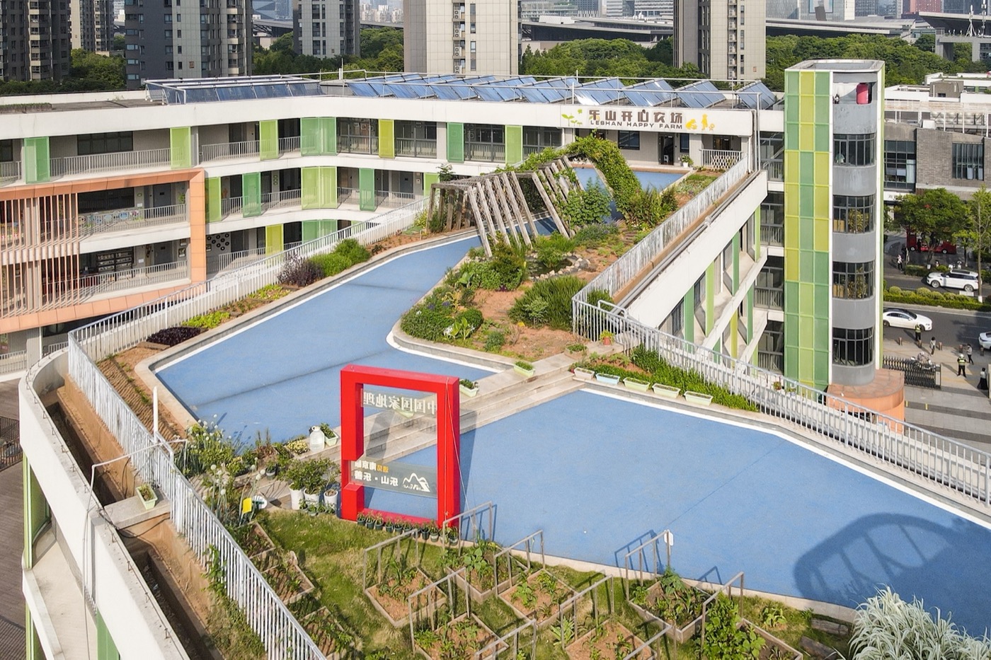 南京志远外语学校天空之园丨中国南京丨南京林业大学风景园林学院团队-7