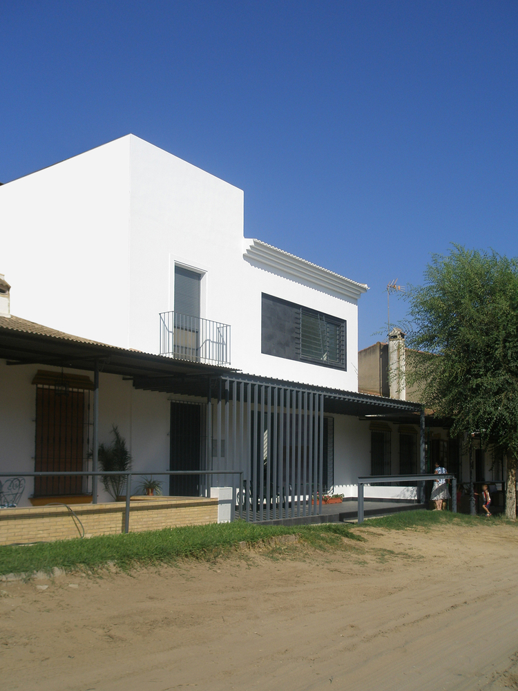 隔墙之屋 · 阿尔蒙特的传统与现代文化的融合-27