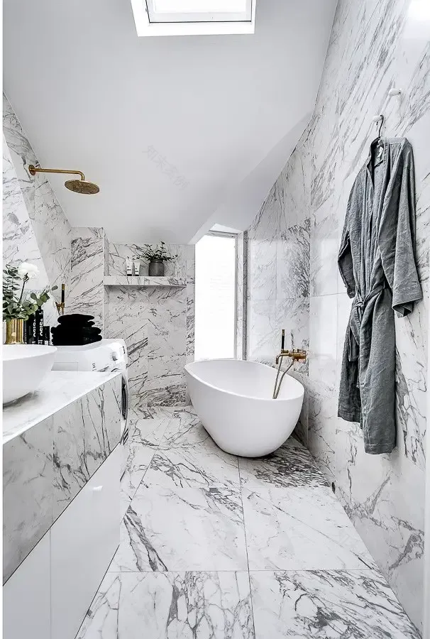 黑白极致 | 1907 年老建筑的 Scandinavian Loft 设计-14