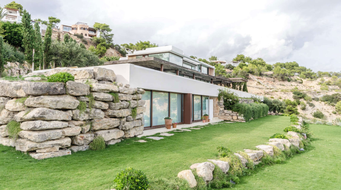 伊比萨海景别墅 | 现代奢华与自然美景的完美结合-3