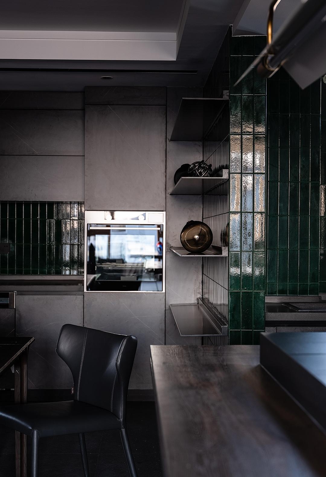 优雅怪兽丨中国山东丨本白设计-24