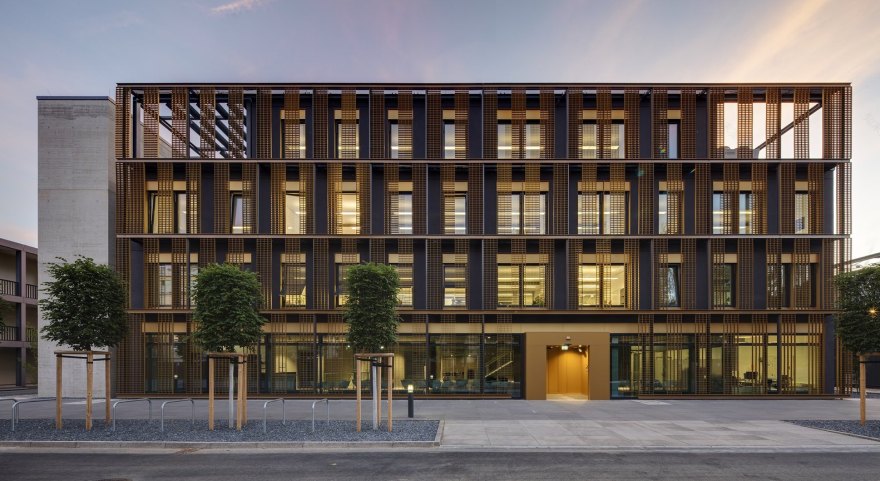 德累斯顿定量生物学研究中心-16