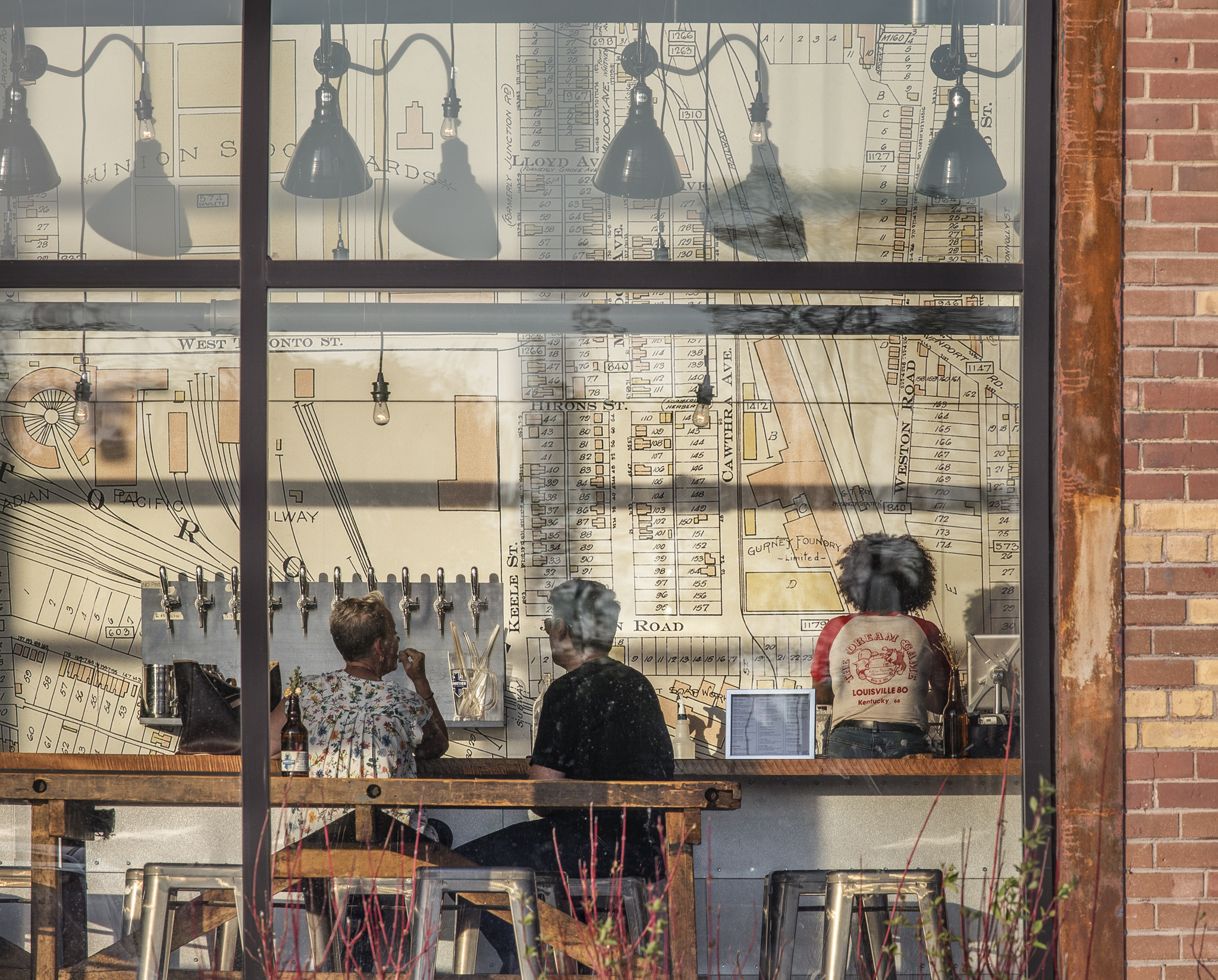 历史建筑中的现代酿酒厂-9