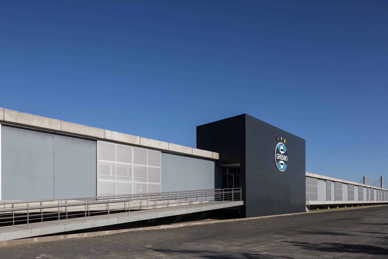 巴西格雷米奥职业足球训练中心-4