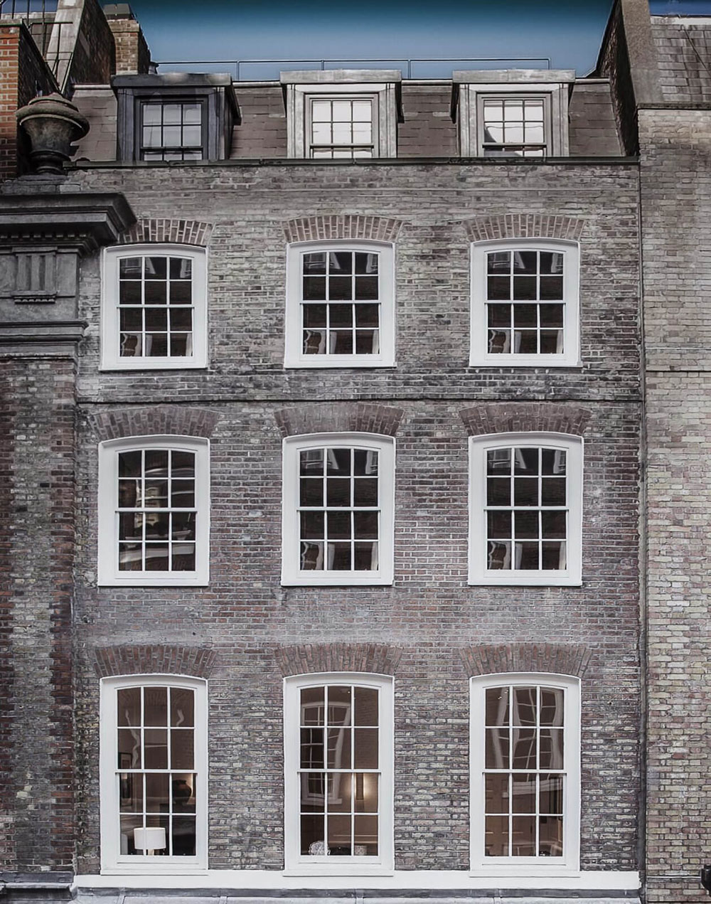 伦敦优雅公寓 | 现代设计与古典元素的完美融合-2