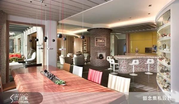 四间超吸眼球的独栋豪宅设计！旋转楼梯、高级酒窖与景观沐浴空间应有尽有-28