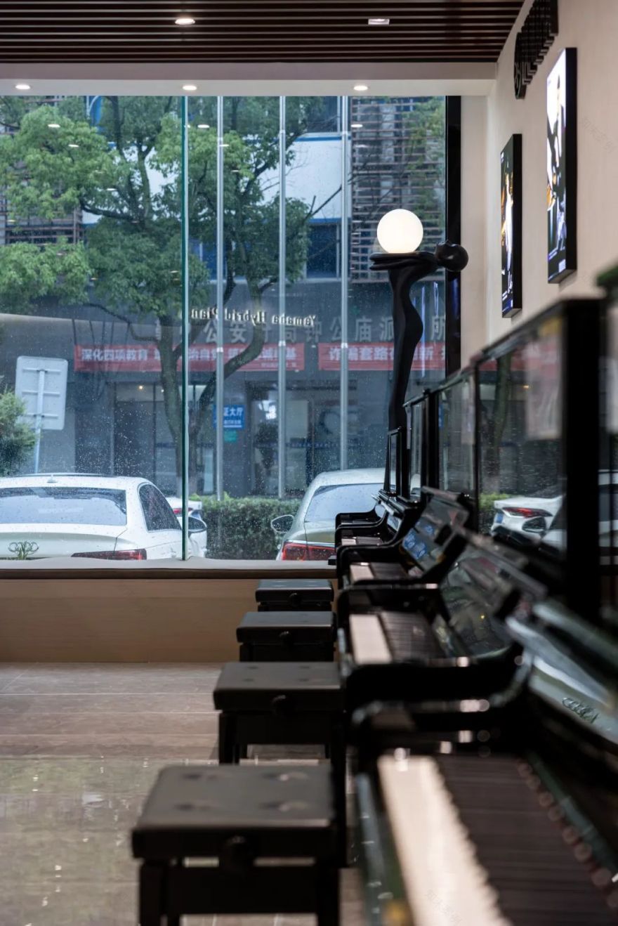 川音琴行雅马哈钢琴体验中心丨中国宁波丨一憩一空設計事务所-8