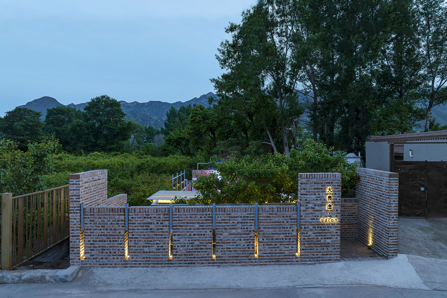 呼和浩特大良造 salon – 乡村的剧场丨中国呼和浩特丨大良造建筑与环境-15