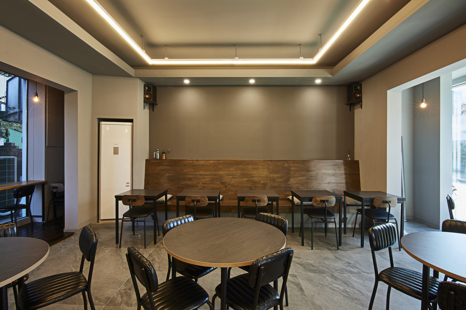 简约清新 18 坪咖啡厅设计-7