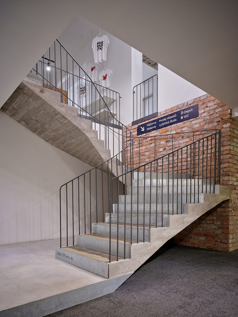 Hořec中心丨捷克丨ADR-39