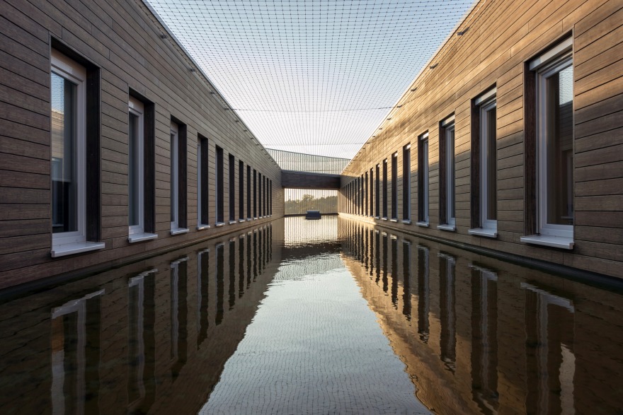 简约功能,环保节能的消防站设计-64