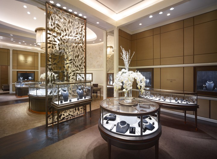 巴黎世家高雄新店！清水泥外观与裸露建筑管线完美体现品牌粗犷原始美学！ - 米尚丽零售设计网 MISUNLY- 美好品牌店铺空间发现者-6