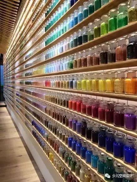 这样的治愈系美术材料店设计，来了就不想走了-7