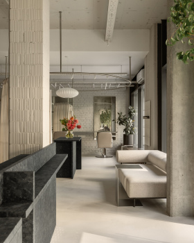 E·张力工作室(注:E·tension根据音译和合理推测意译组合得出,若E有特定含义需结合具体背景确定) 丨乌克兰基辅丨MAVA design