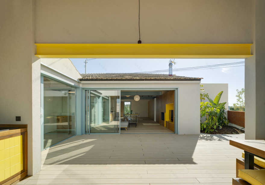 Casa en la Huerta / WOHA by Antonio Maciá-29