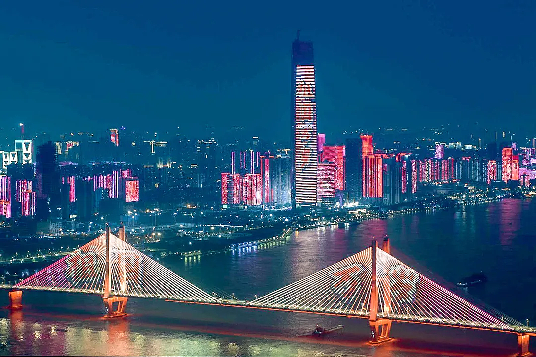 武汉绿地中心 | 长江巨幕下的室内设计盛宴-4