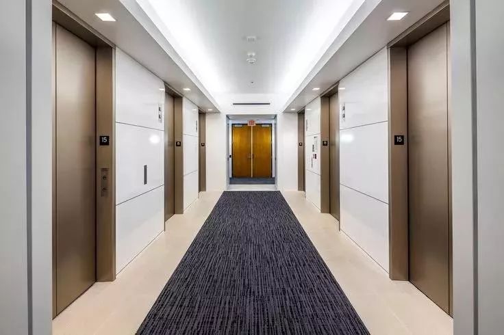 极致舒适！高大上电梯间设计让等待不再痛苦-15