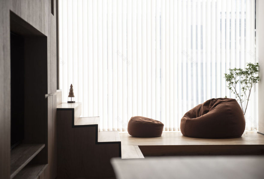 现代精致木质感的住宅-9