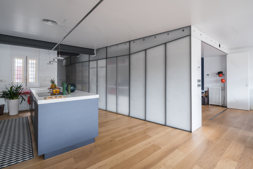 50 年代建筑翻新公寓,打造无界限空间-3