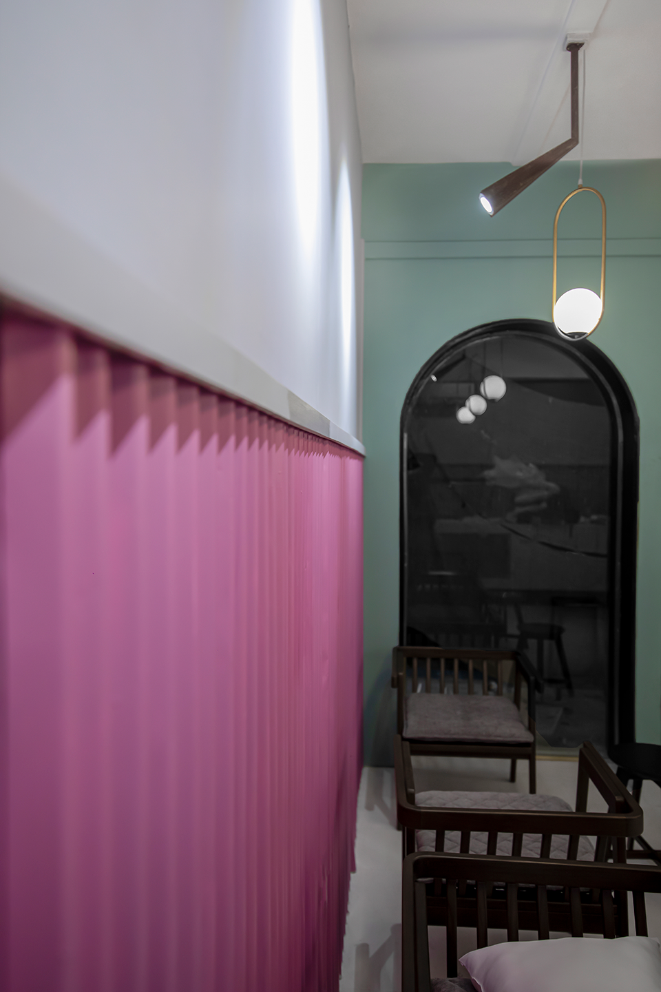 色彩鲜明的当代咖啡馆设计·BLACK Café丨孟加拉国达卡丨VINNO Sthapotto-9