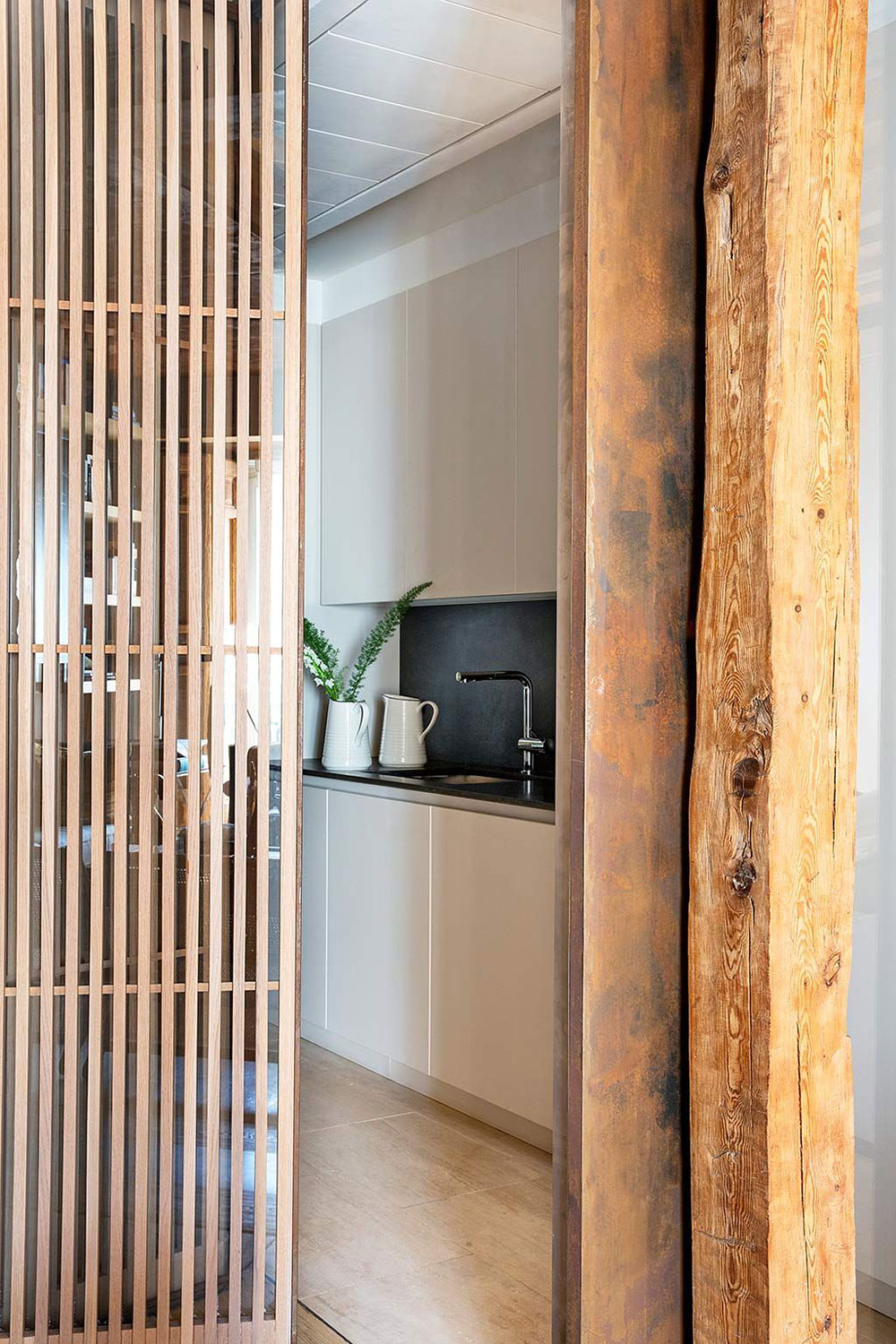 马德里创意无限的装饰公寓设计-10