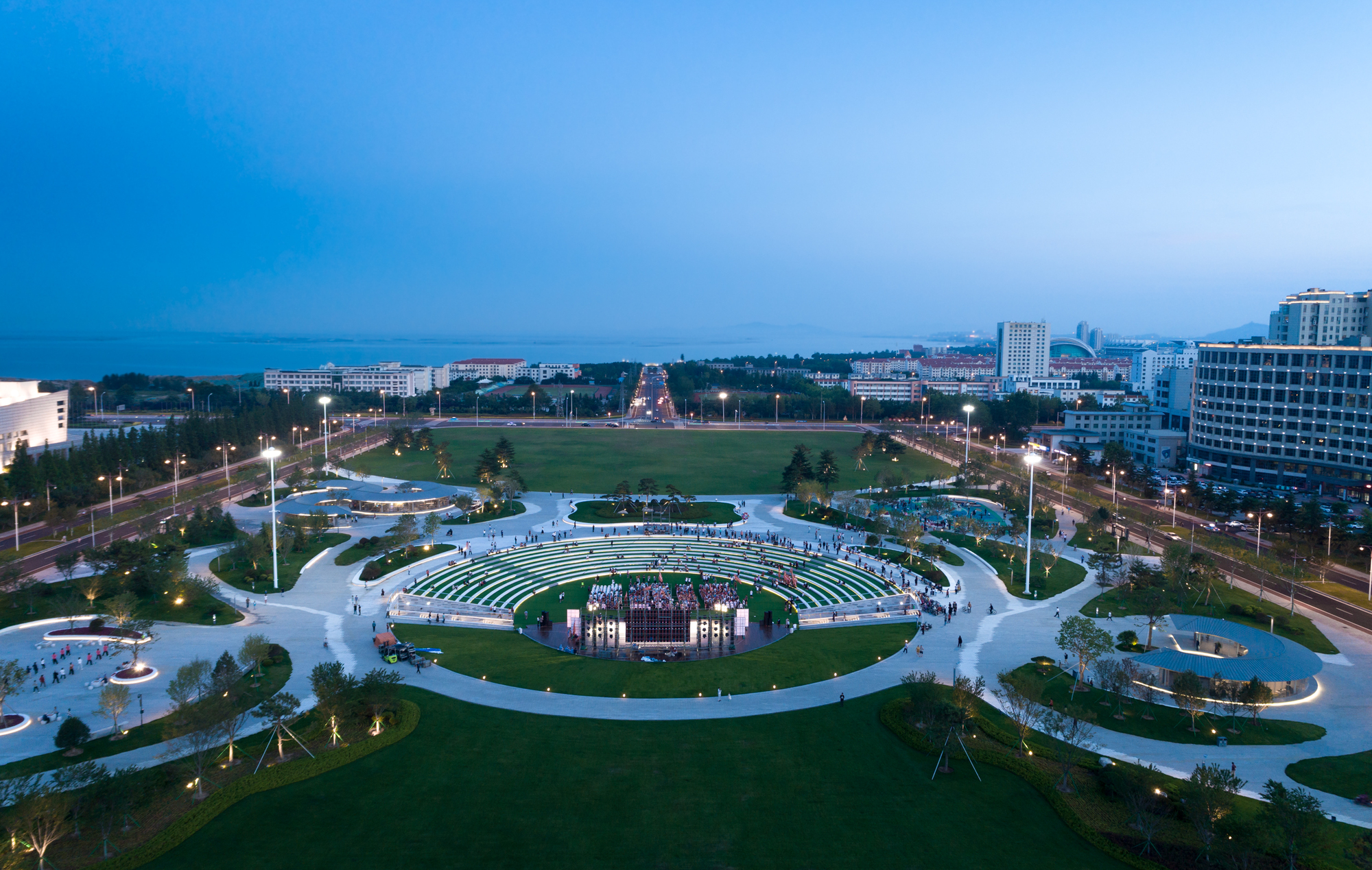 Readers Pavilion at Citizen Cultural Park, Rongcheng / art+zen architects-31