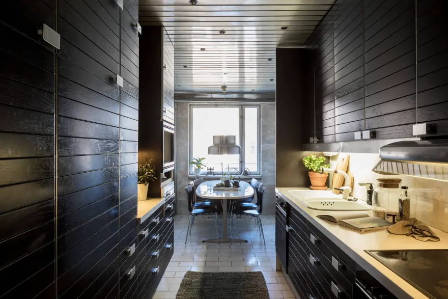 瑞典顶层复式公寓 | 露天阳台,60 年代设计风潮-5