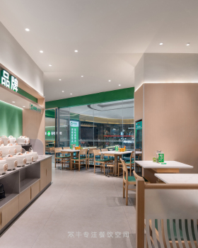 绿草地·湘菜（松雅湖吾悦广场店）丨中国长沙丨紫牛餐饮空间设计