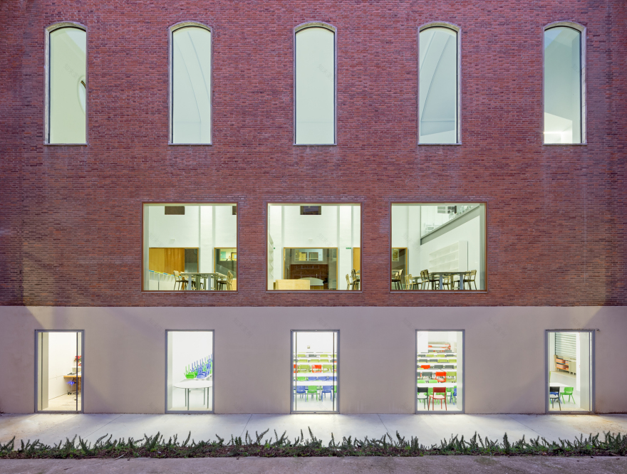 巴利亚多利德航天广场丨西班牙巴利亚多利德-28