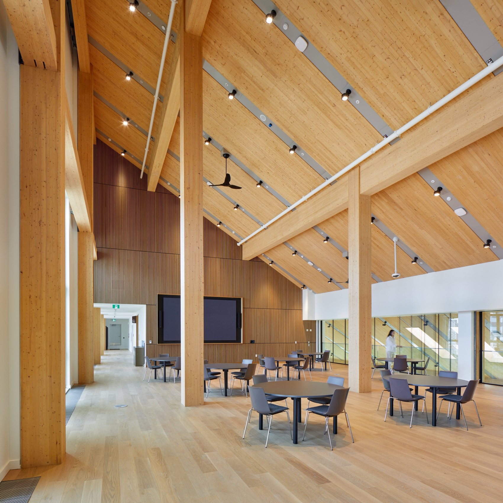 Limberlost广场活动中心丨加拿大多伦多丨Moriyama Teshima Architects等-59