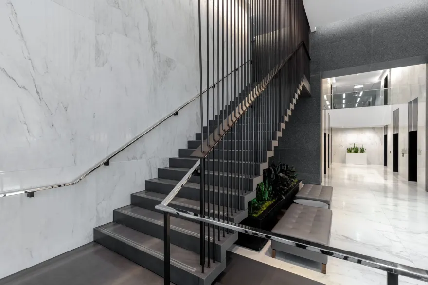 525 W· Van Buren 大厦翻新设计-17