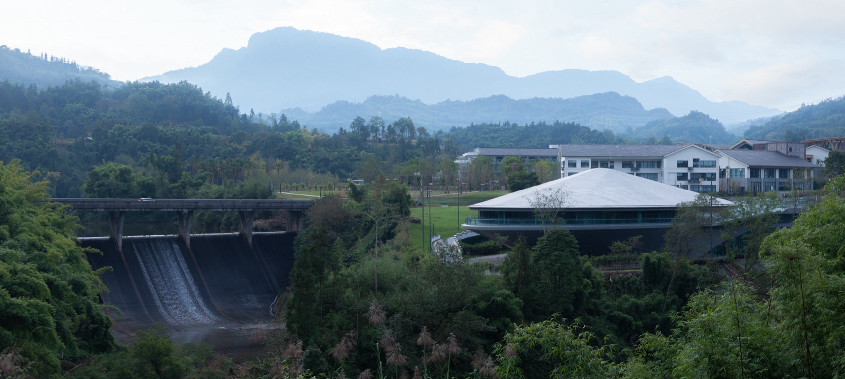 四川雅安周公山楠水阁温泉酒店会议中心丨中国雅安丨山间建筑-59