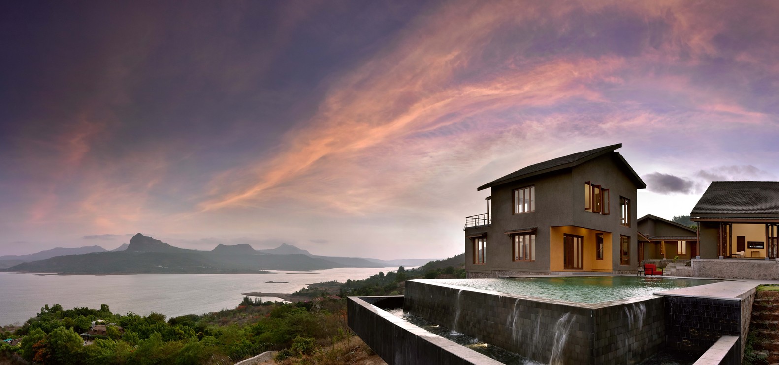 5 Element House  Studio PKA-60