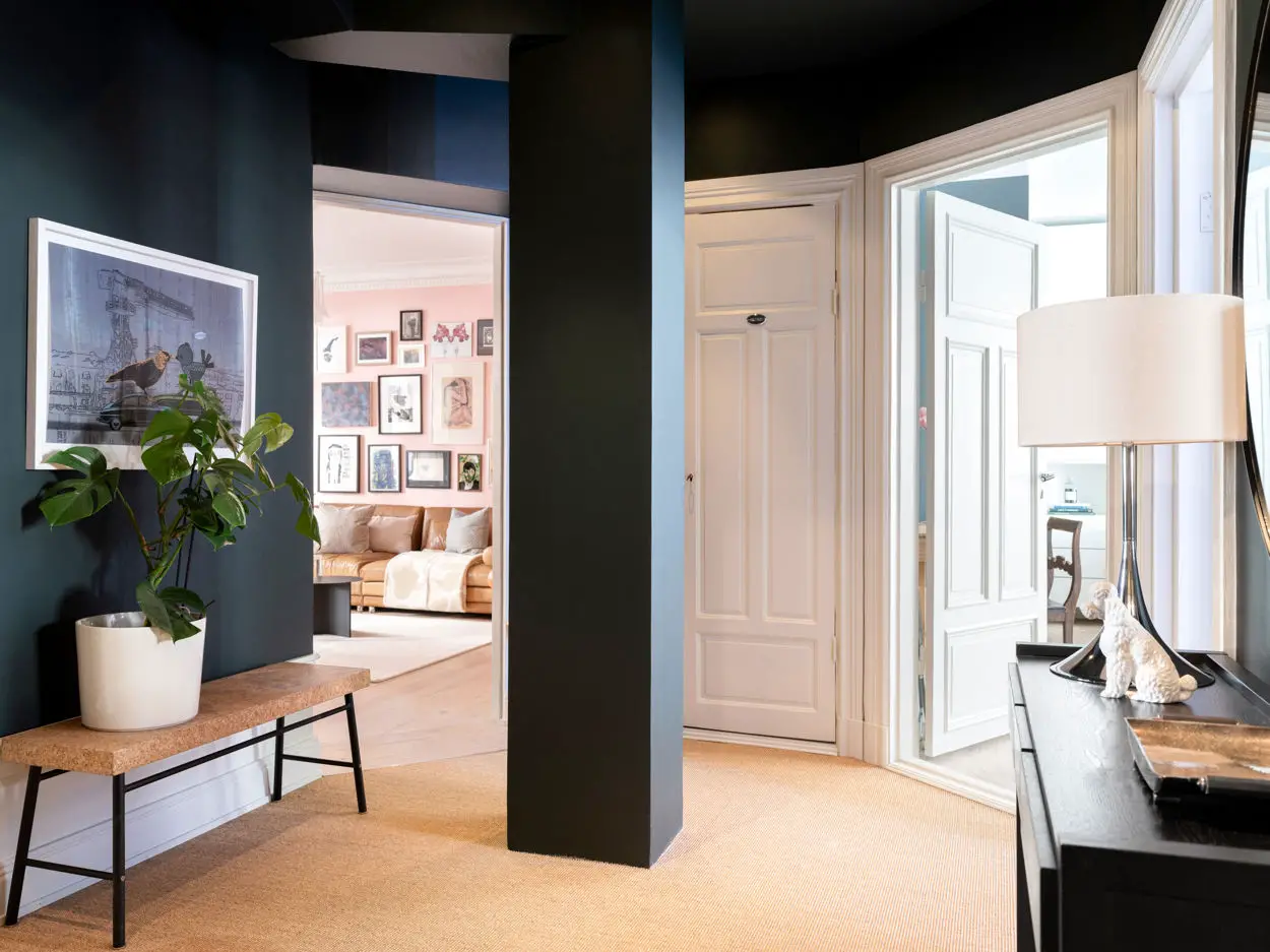 斯德哥尔摩经典家庭公寓 | 色彩斑斓的复古风情-17