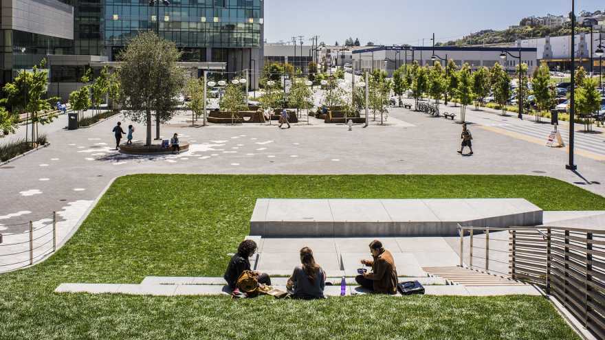 加州大学旧金山分校第四街区广场设计丨美国丨CMG-2