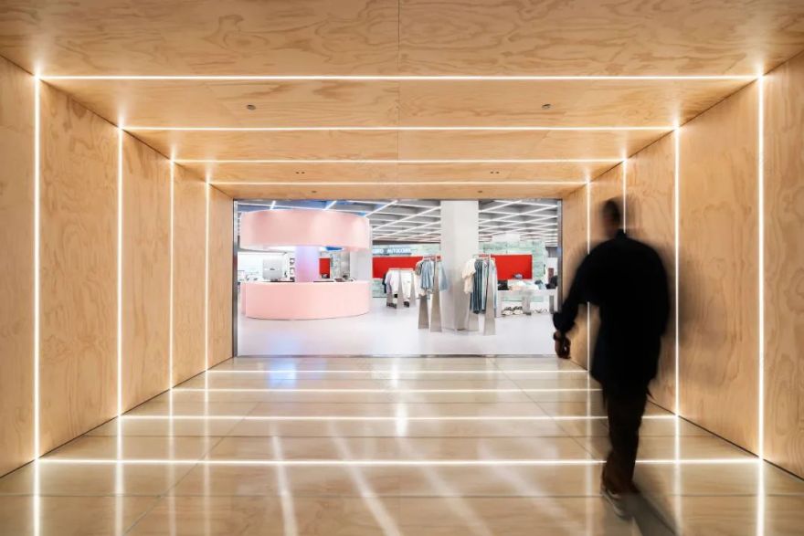 Bershka 西班牙新店室内设计丨西班牙巴伦西亚丨OMA 建筑工作室-2