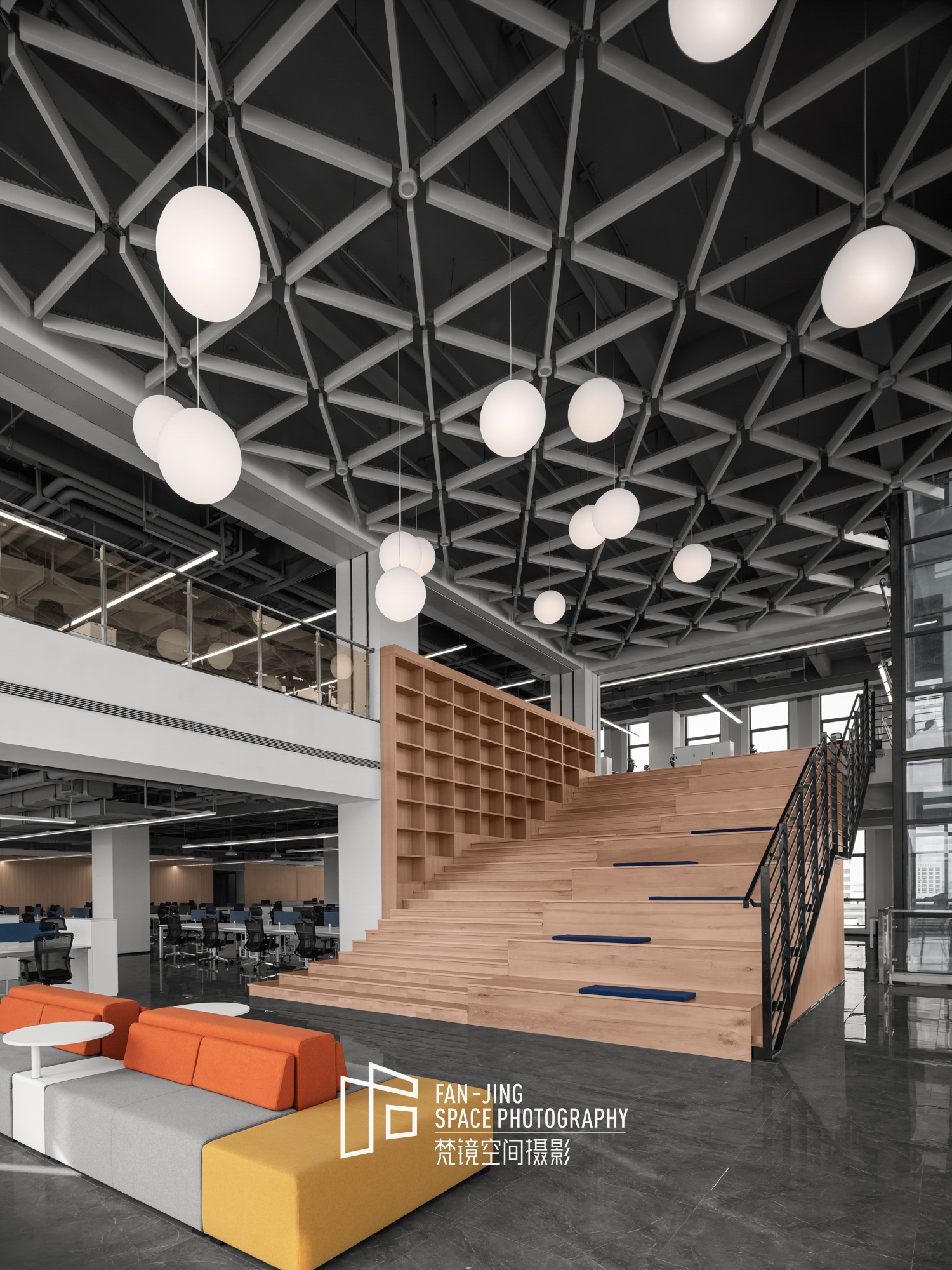 梵镜建筑空间摄影 | 光庭信息总部-16