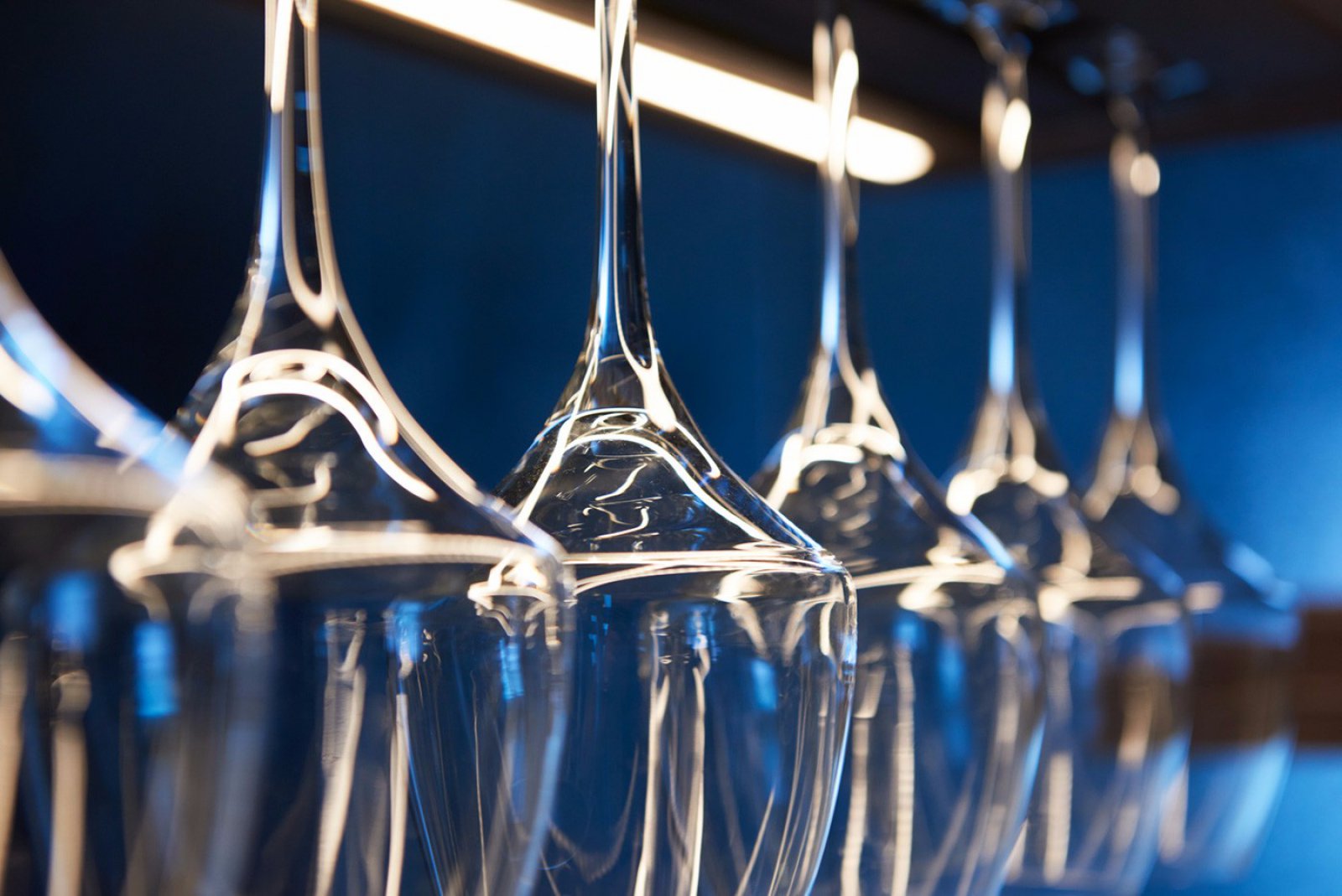 现代工业感公寓设计-15