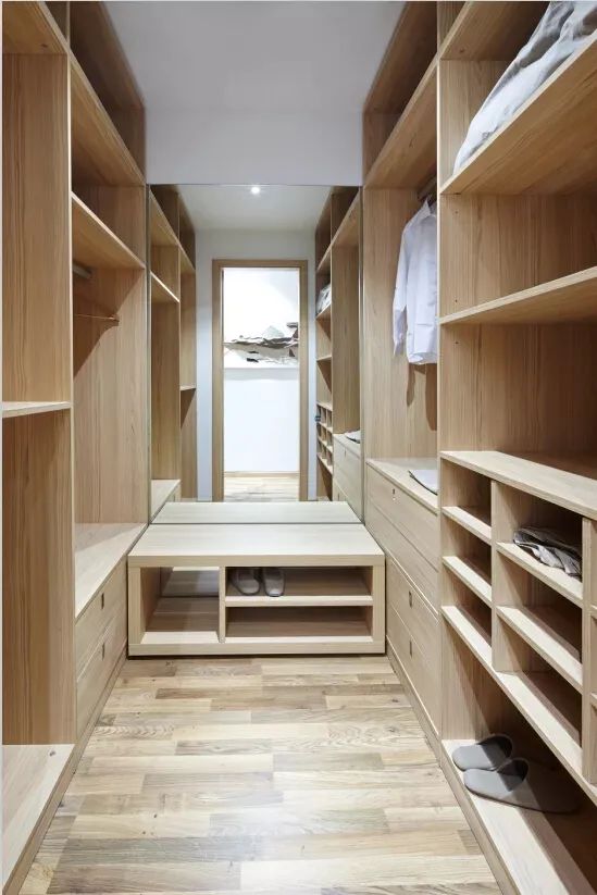 小户型衣帽间设计指南,3㎡空间也能打造炫酷衣帽间-19