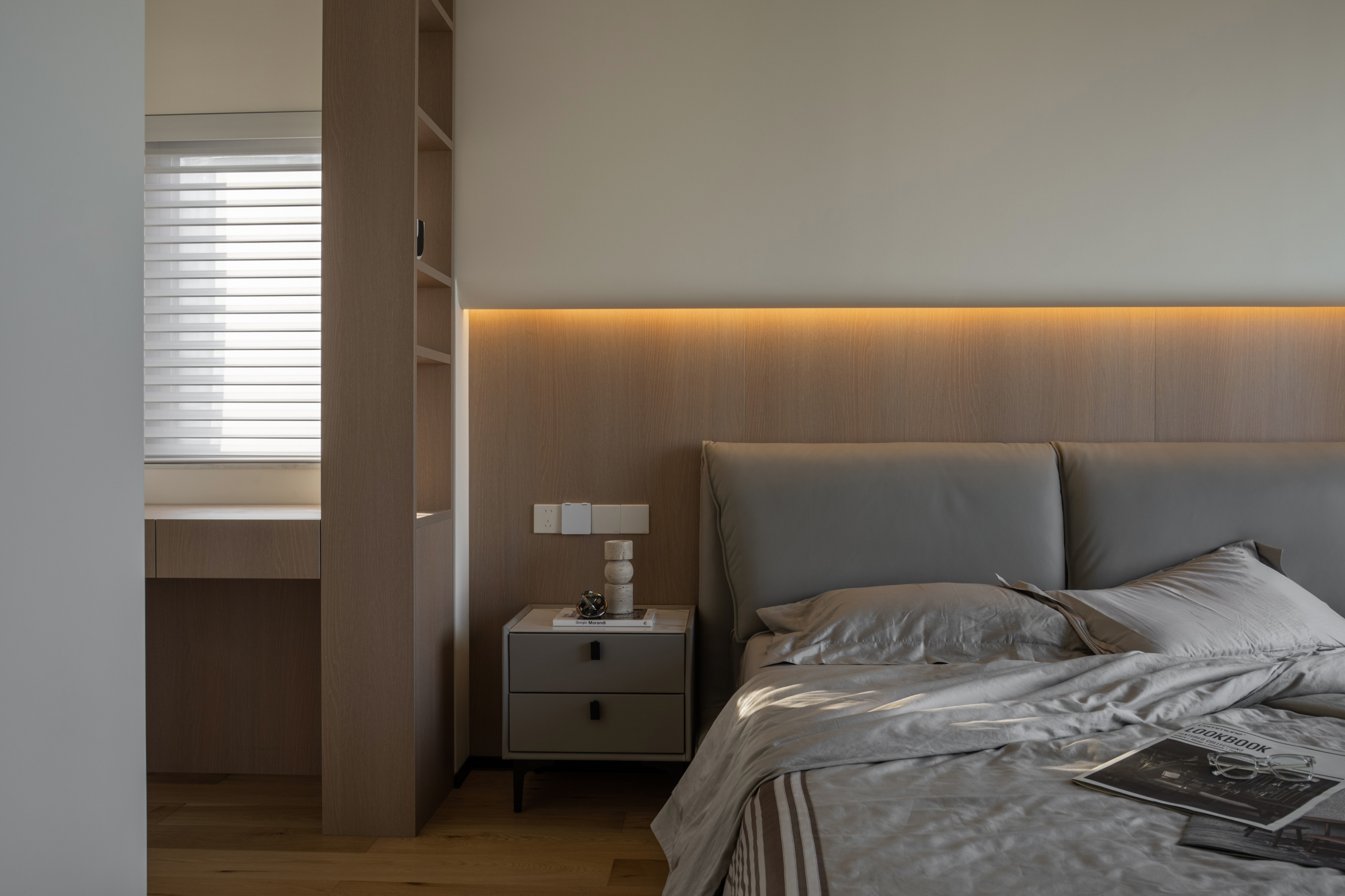 独享这套多巴胺式原木极简house-7