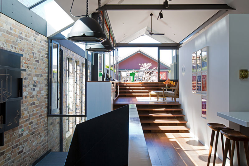 工业仓库改造为现代住宅空间-10