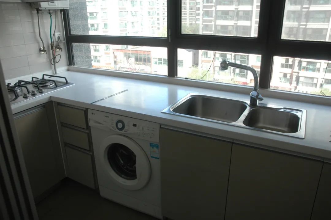 融合摩登与复古，打造温馨宜居空间-96