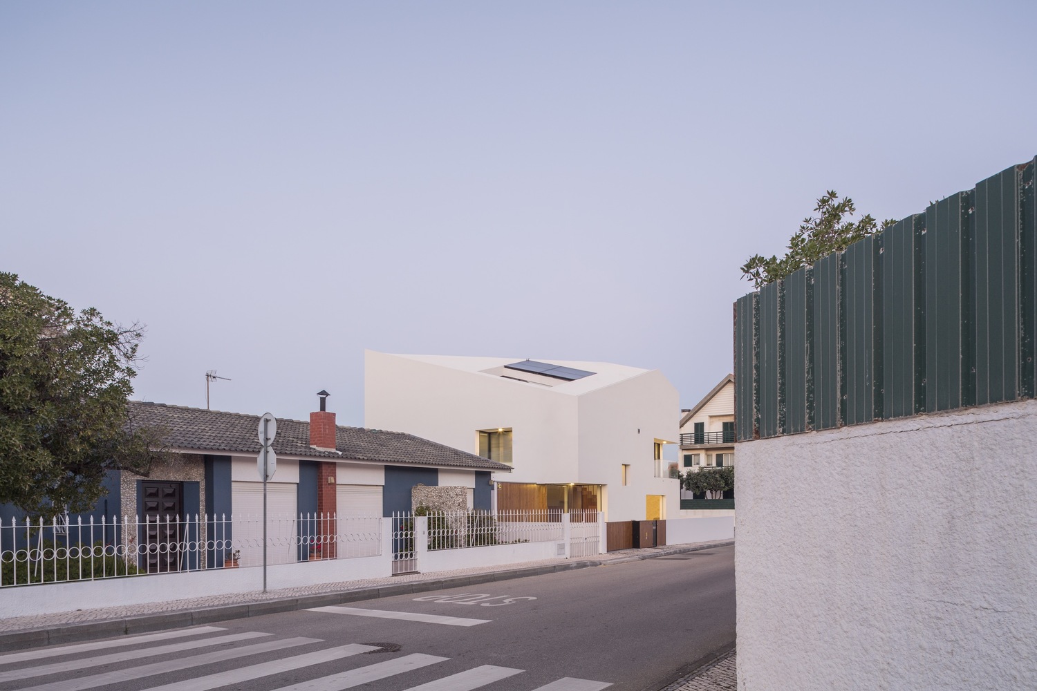 Fonte House  Lousinha Arquitectos-30