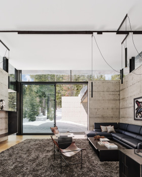 美国 Truckee 沙漠中的现代树屋 · Analog House丨Faulkner Architects,Olson Kundig