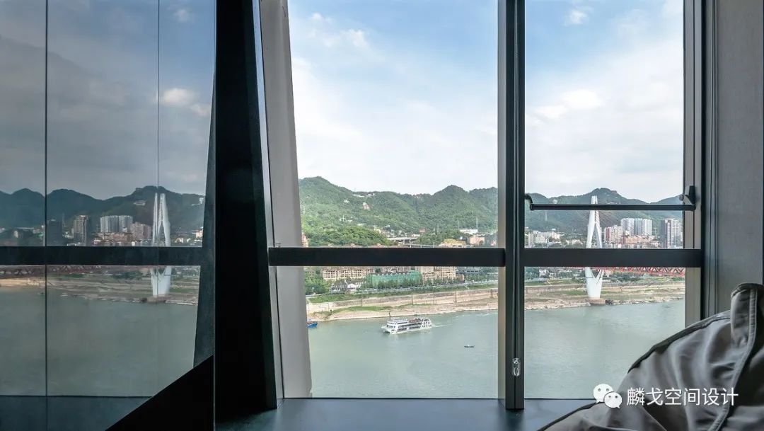 重庆来福士轻奢大平层丨中国重庆丨麟戈设计-75