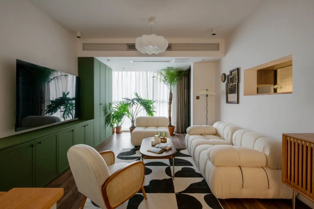 90 后情侣的温馨绿意之家丨PINK 瓶子设计-31