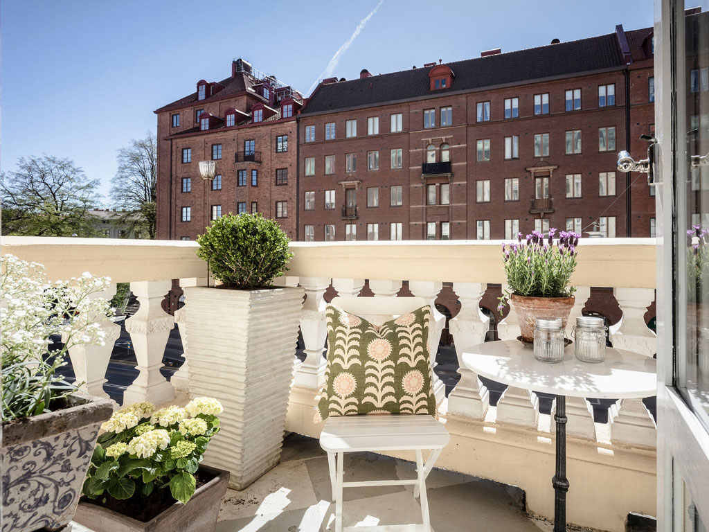 瑞典宽敞明亮的优雅公寓设计-21