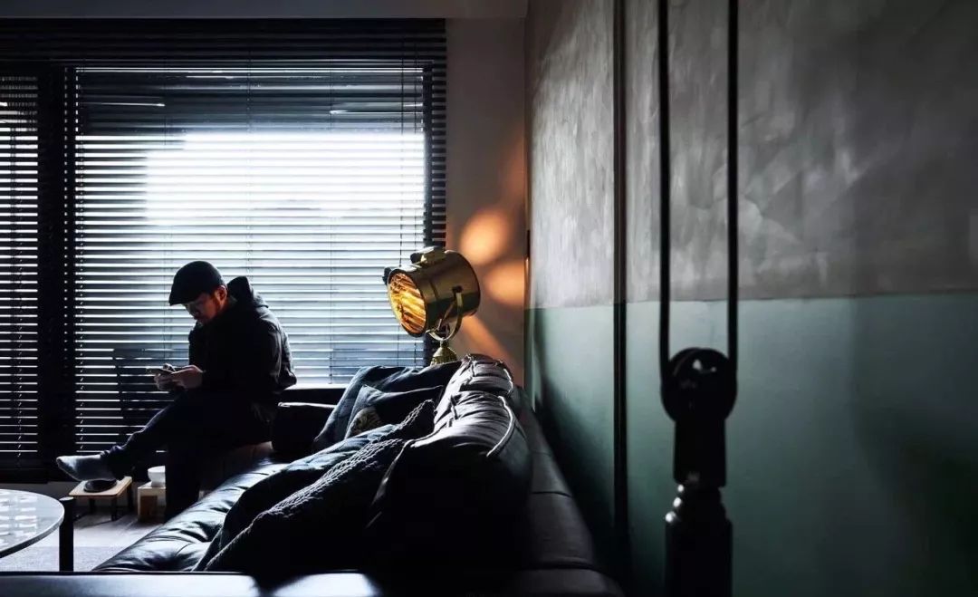 73㎡工业北欧混搭风,粗犷随性与简约优雅的完美结合-12