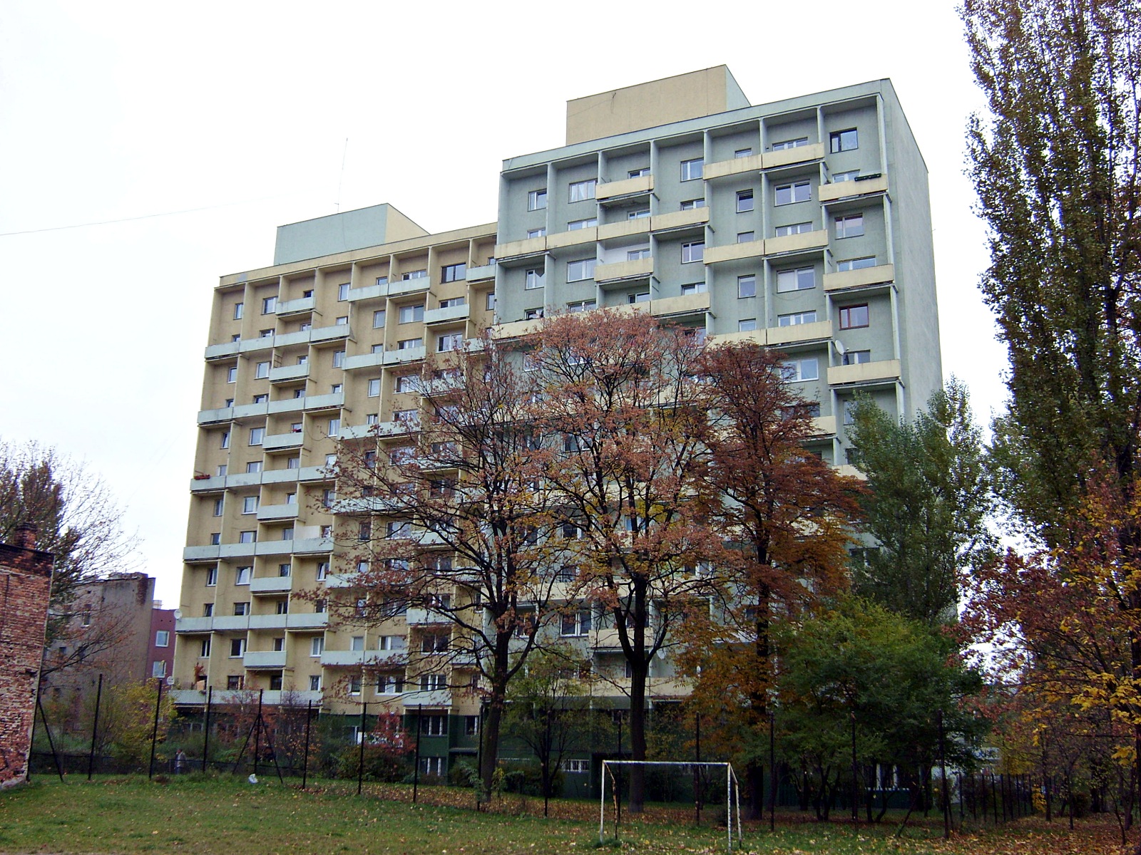 罗兹“曼哈顿”住宅小区丨波兰罗兹丨最初获奖团队及Miastoprojektu Łódź团队-23